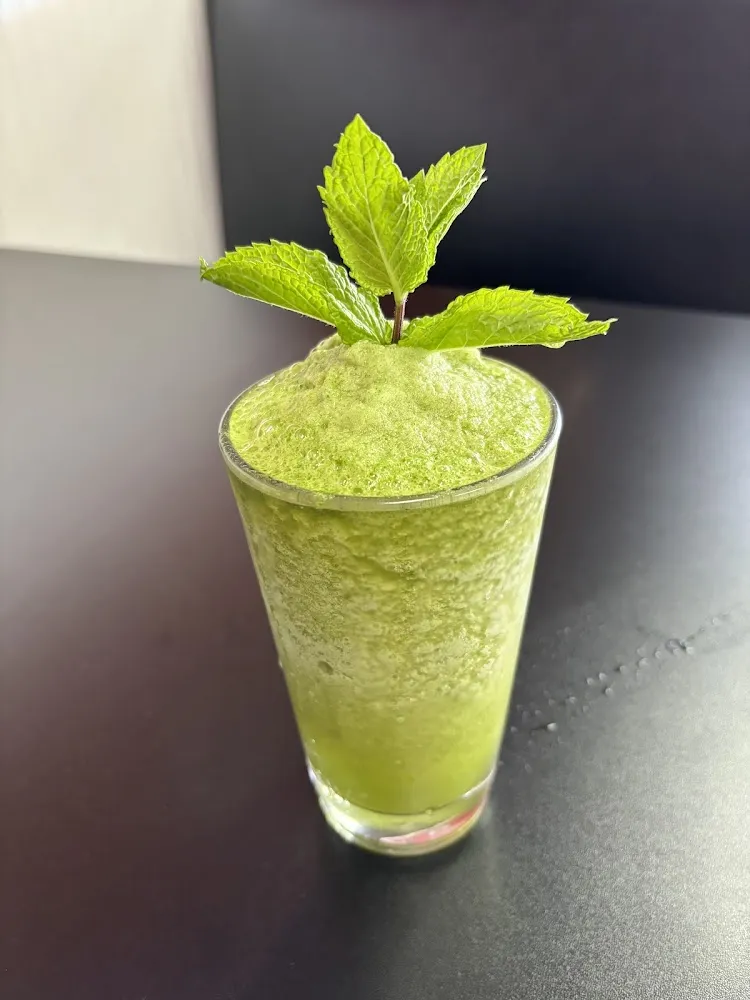 Fresh Mint Lemonade